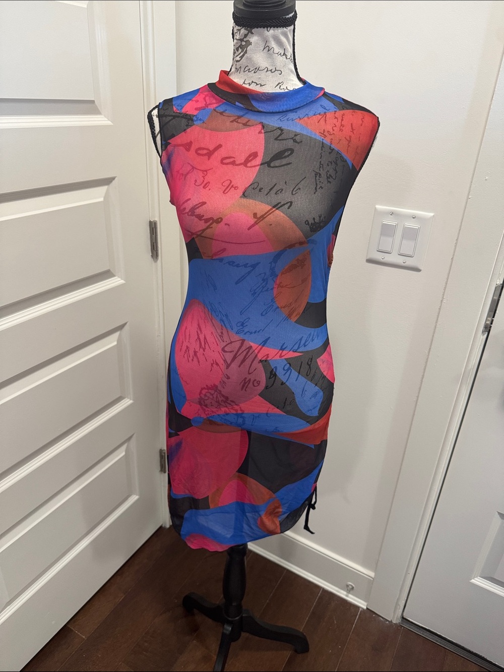 Sheer Abstract Print Sleeveless mesh swim cover up in Multicolor